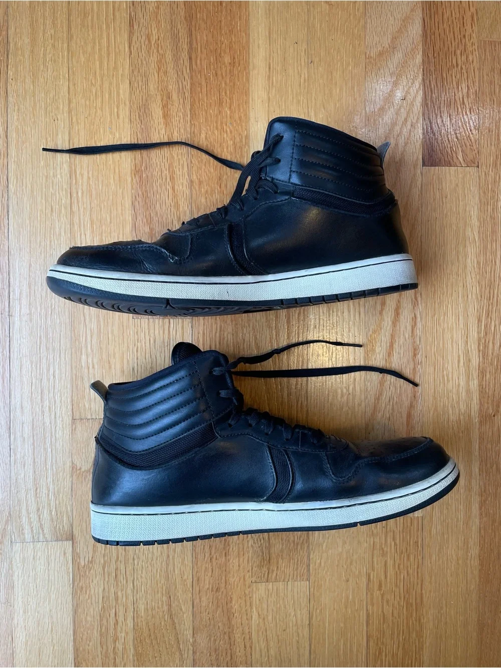 Men’s Size 12 Jordan Heritage Black and White High-Top Sneakers